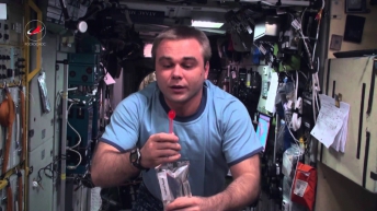 Урок из космоса.Физика невесомости