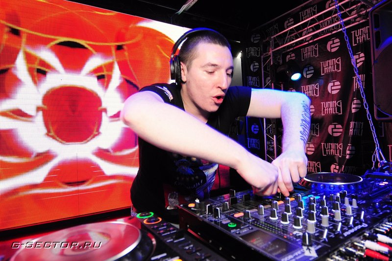 22.02.12 / Raving Moscow / Tuning Hall