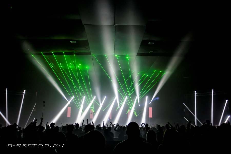 2.11.14 / Under Pressure: Supremacy /  Ray Just Arena